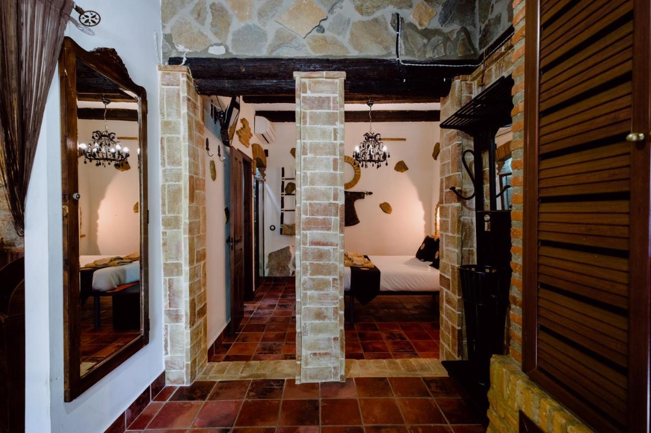 Hotel Rural Finca La Herencia Guadalcanal Εξωτερικό φωτογραφία