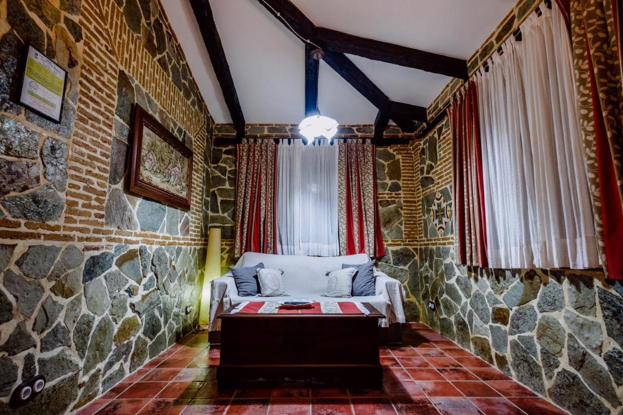 Hotel Rural Finca La Herencia Guadalcanal Εξωτερικό φωτογραφία